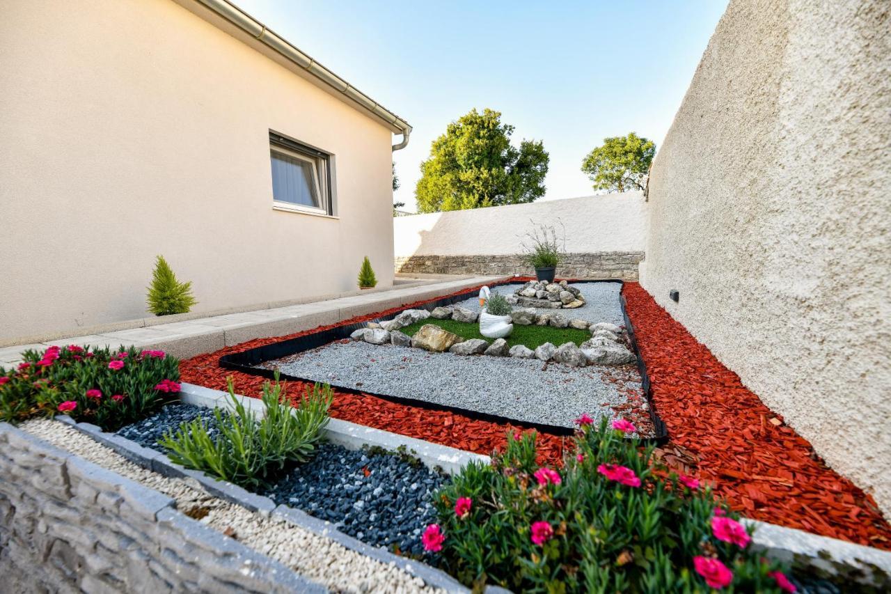 Luxurious Villa Natali Pridraga Kültér fotó