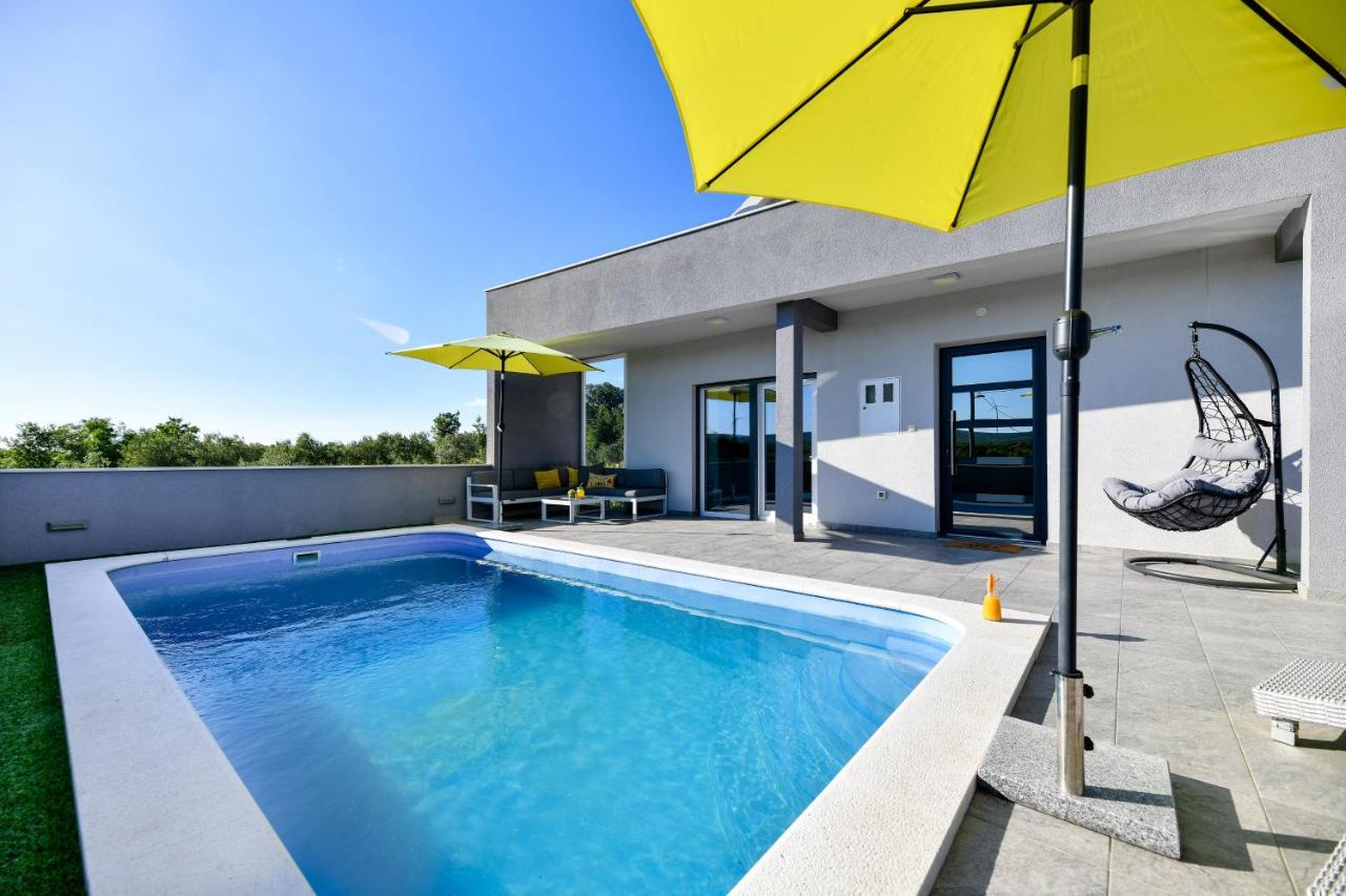 Luxurious Villa Natali Pridraga Kültér fotó