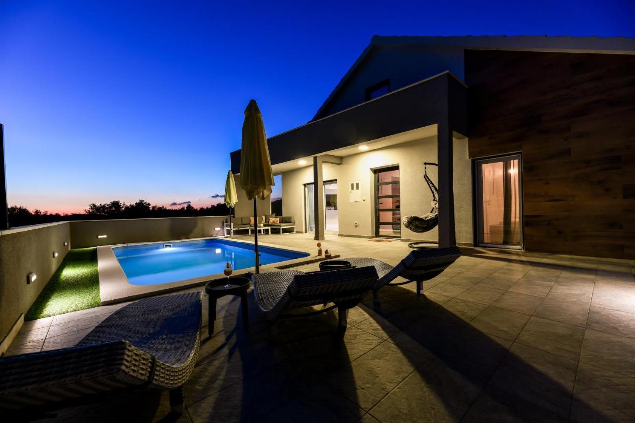 Luxurious Villa Natali Pridraga Kültér fotó