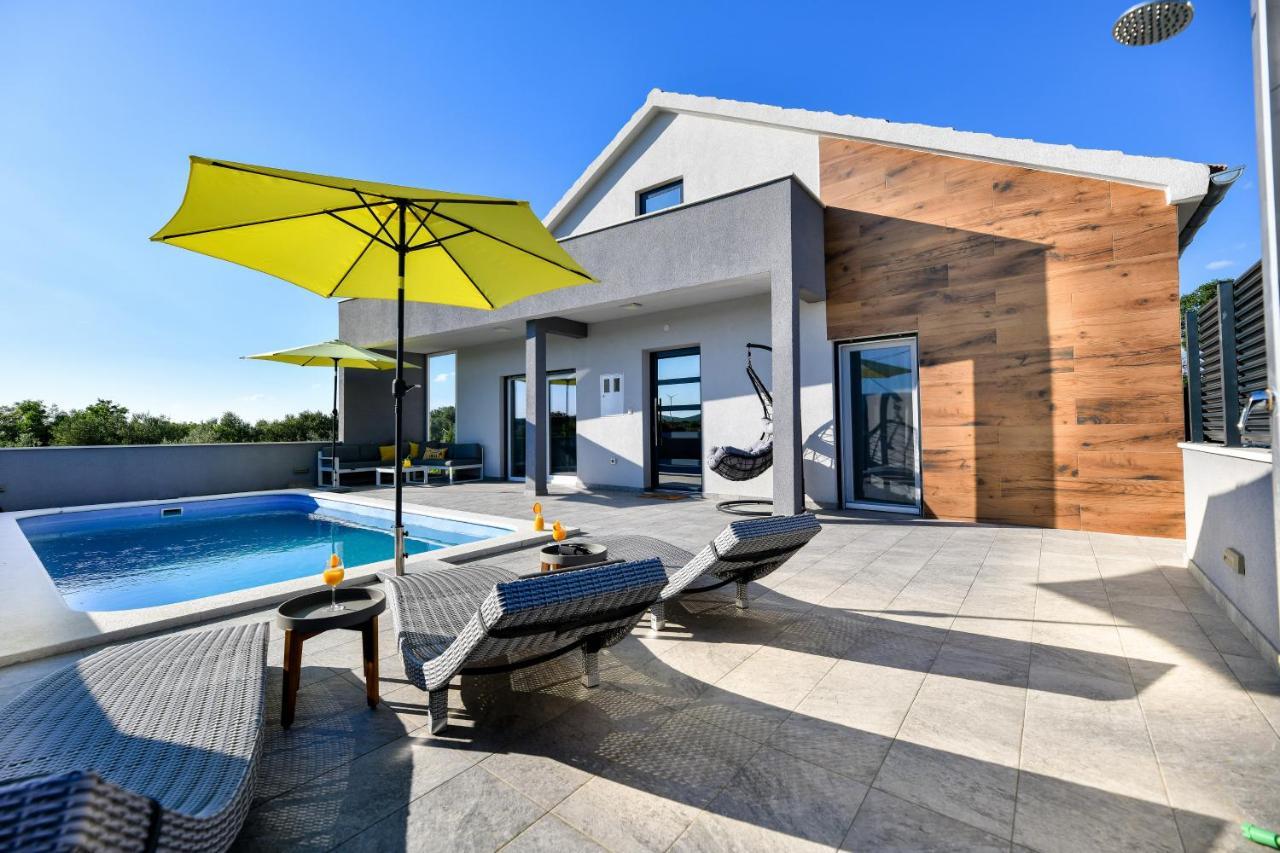 Luxurious Villa Natali Pridraga Kültér fotó