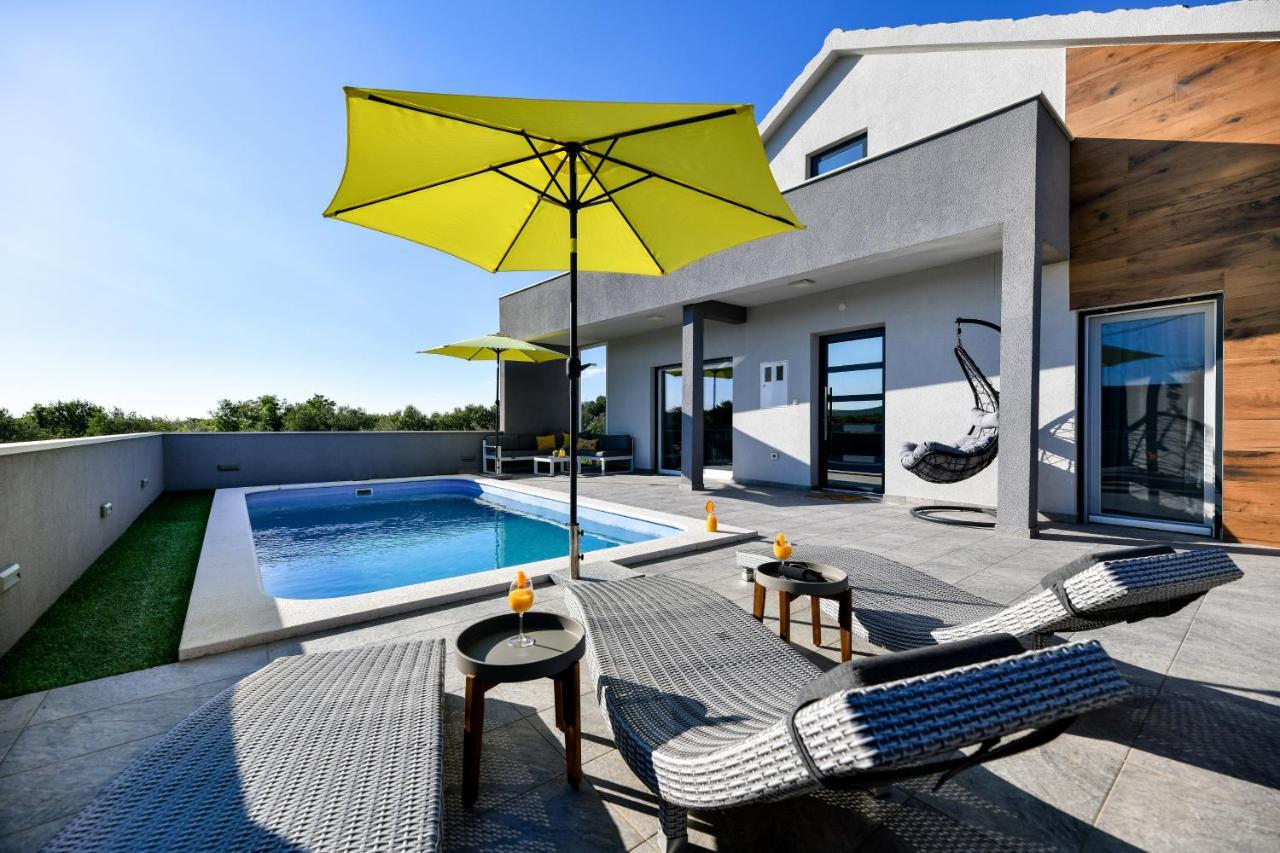 Luxurious Villa Natali Pridraga Kültér fotó